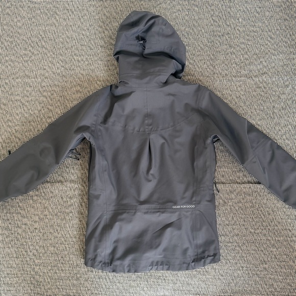 Cotopaxi Women’s Hooded Rain Jacket Shell - Picture 2 of 6
